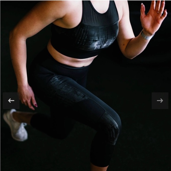 ZYIA Black Mirage AllStar Bra XL&High Rise Cuffed 7/8 Tight Leggings (8/10) - Picture 2 of 6